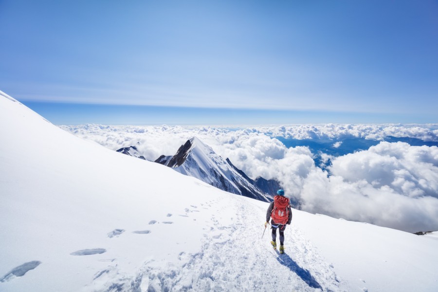 Gravir le Mont Blanc : votre expérience de l'ascension parfaite