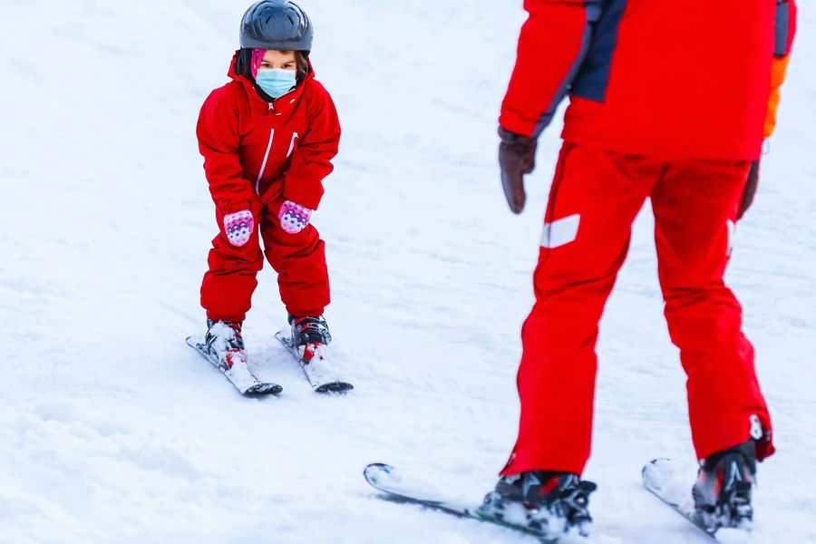 Pourquoi prendre un moniteur de ski pour vos vacances à la montagne ?