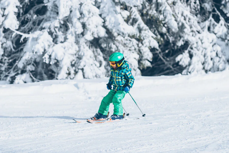 Quelles sont les exigences pour passer d'un niveau d'étoile à un autre en ski ?