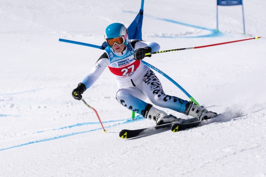 Découverte du slalom ski : immersion dans une discipline phare du ski alpin